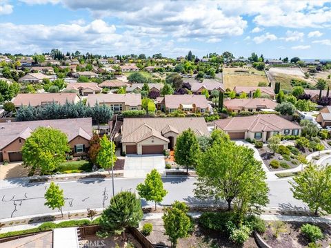 Tiny photo for 204 Victoria Court, Paso Robles, CA 93446 (MLS # NS26077889)
