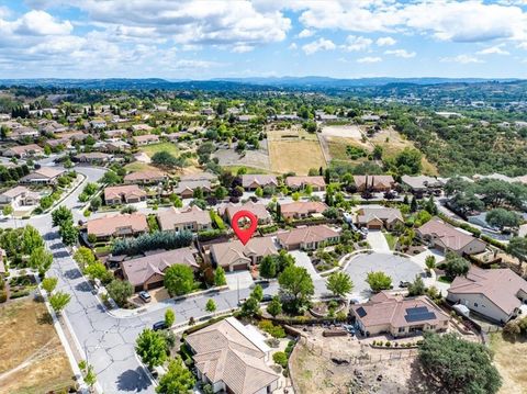 Tiny photo for 204 Victoria Court, Paso Robles, CA 93446 (MLS # NS26077889)
