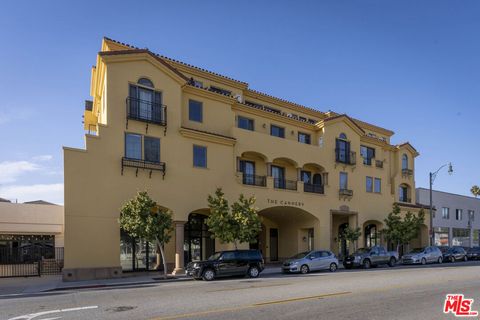 Tiny photo for 130 N Garden Street #1103, Ventura, CA 93001 (MLS # 25627465)