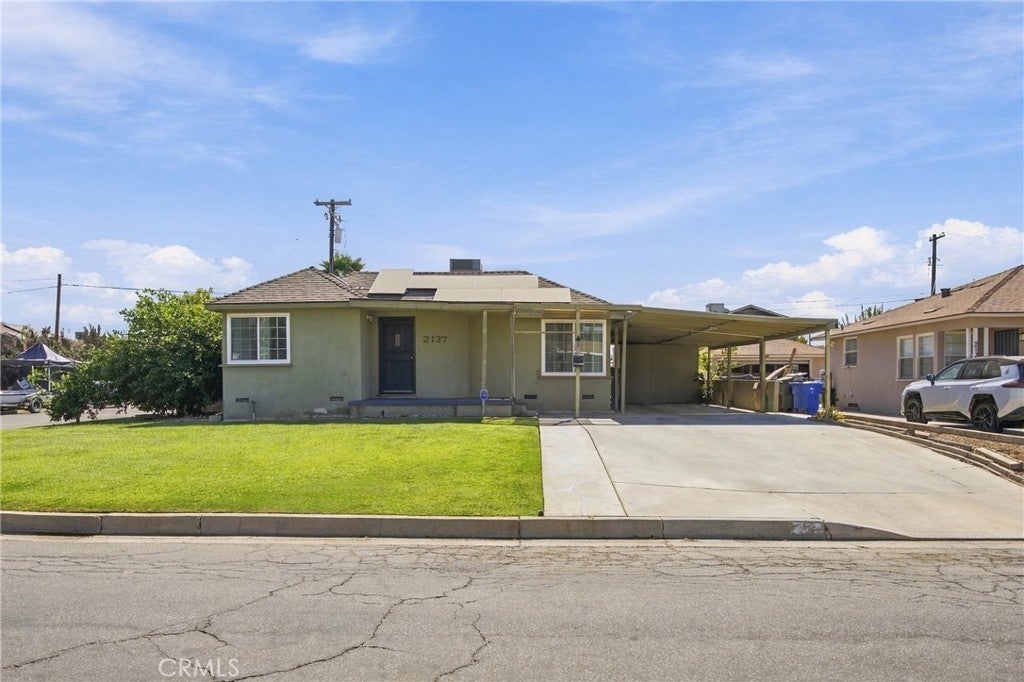 2137 Sacramento
