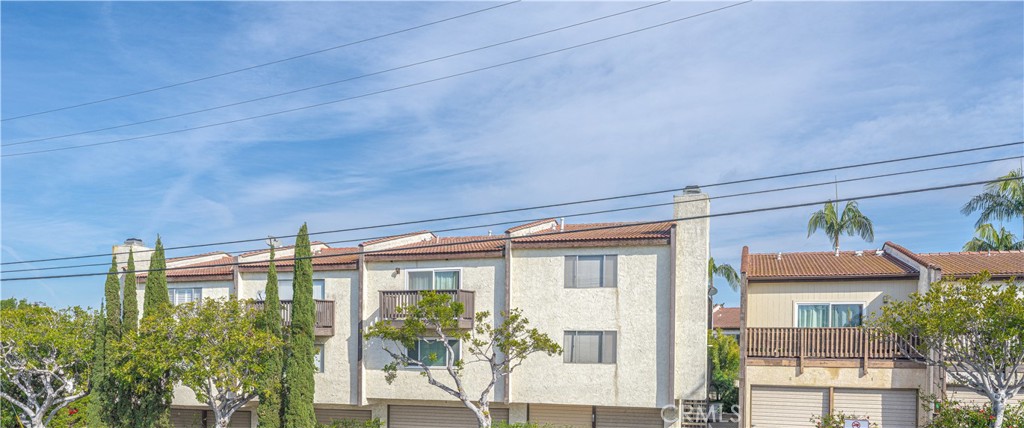 3113 Atlantic Avenue 33