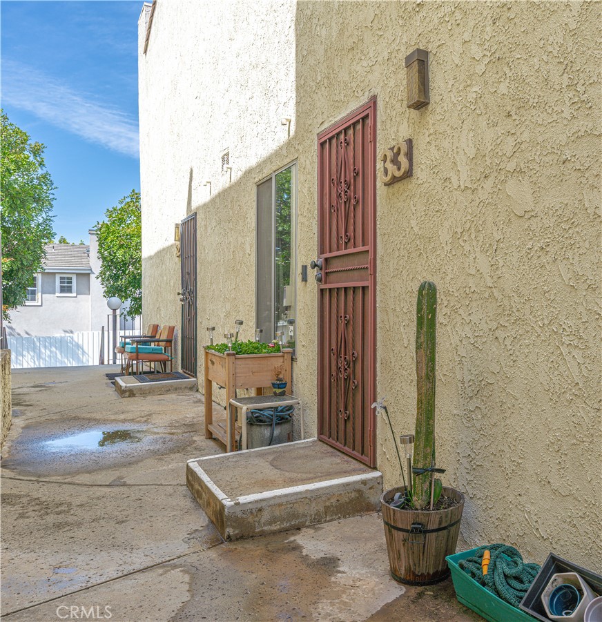 3113 Atlantic Avenue 33