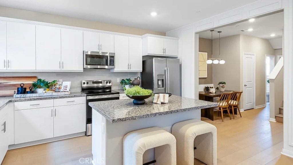 Photo of 1658 Phantom Lane, Rialto, CA 92376 (MLS # SW25256632)