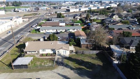 Photo of 5100 5100 Kiernan Ave Ave, Salida, CA 95368 (MLS # 41122080)