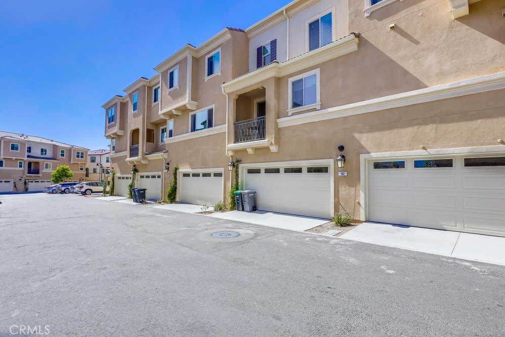 Iron Ridge - Residential