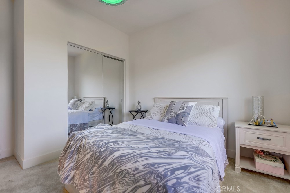 Iron Ridge - Residential