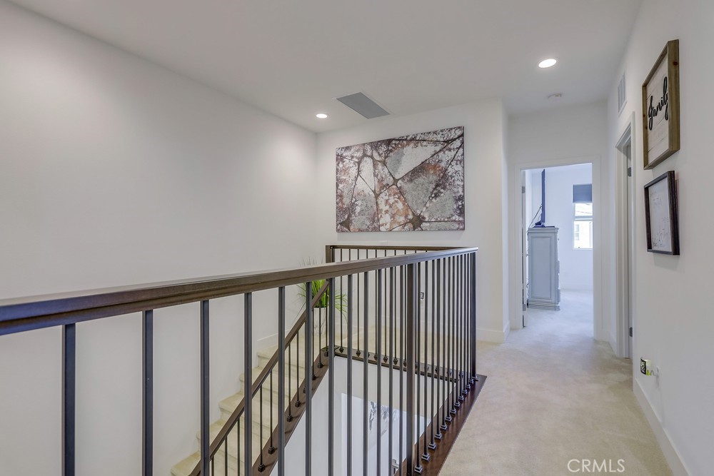 Iron Ridge - Residential