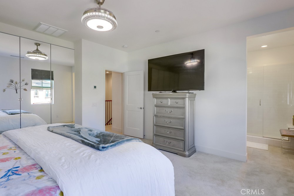 Iron Ridge - Residential