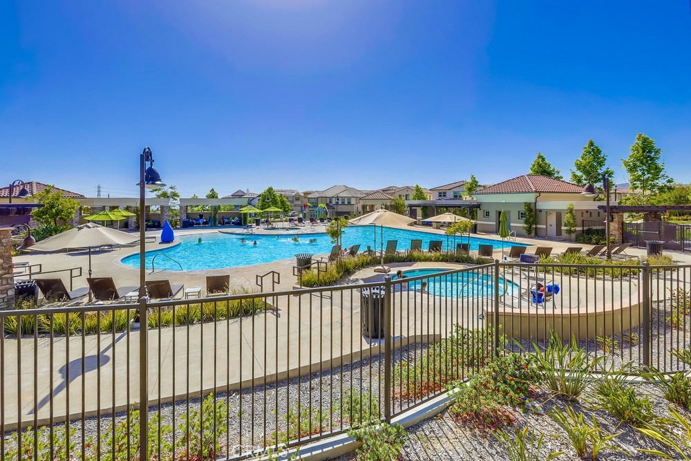 Iron Ridge - Residential