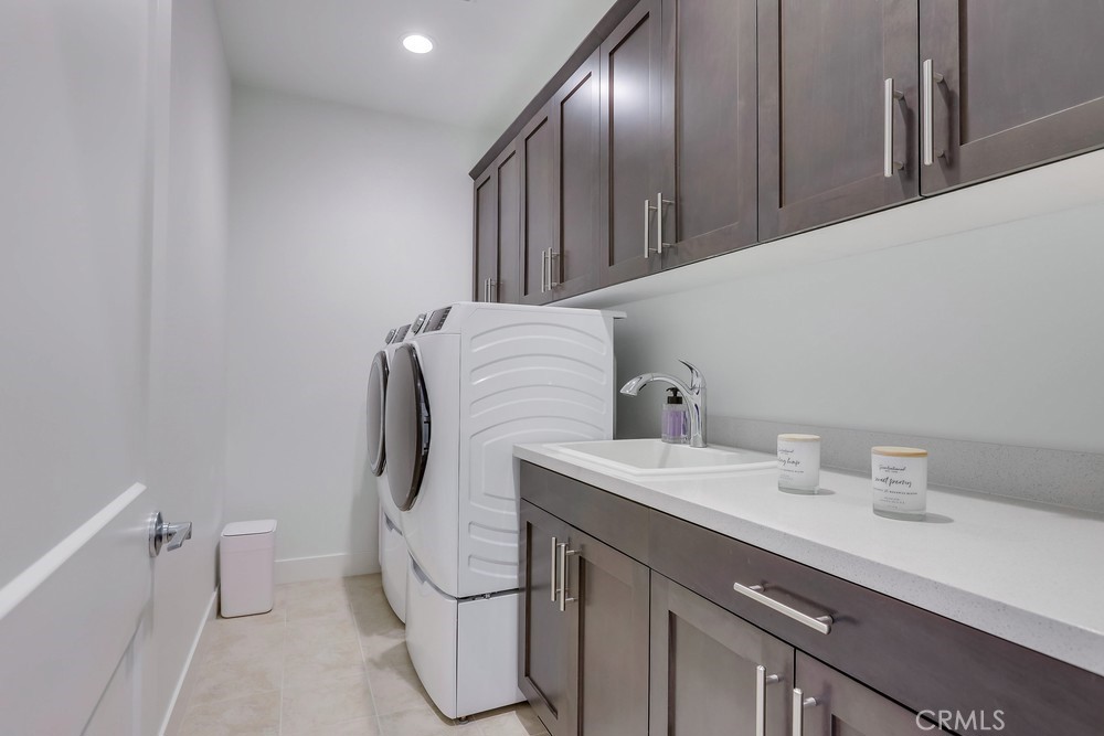 Iron Ridge - Residential