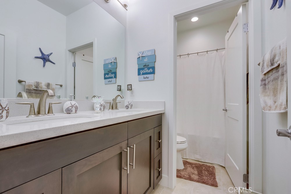 Iron Ridge - Residential