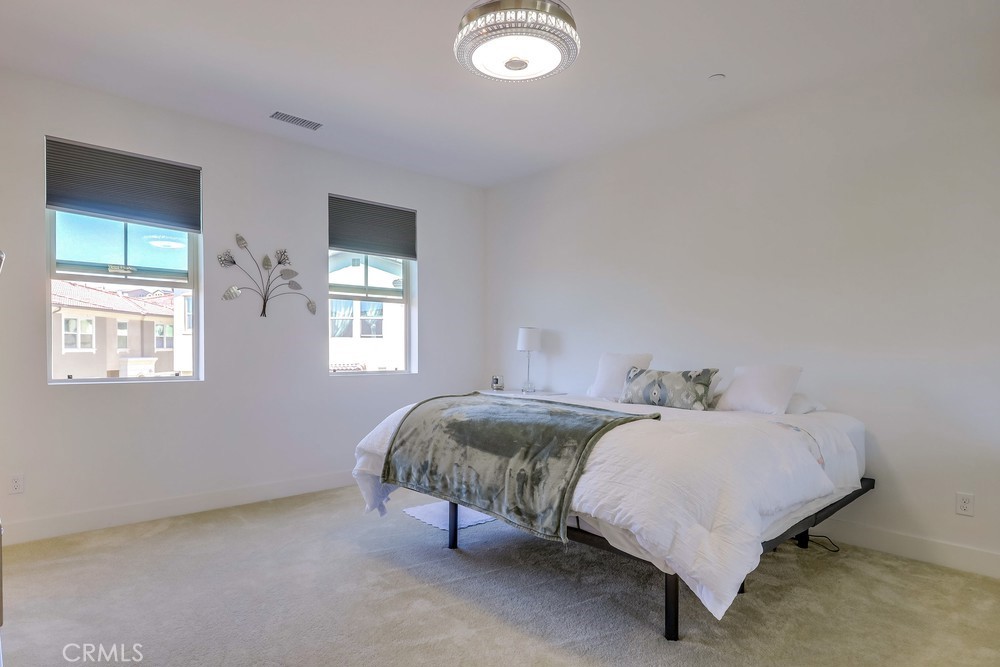 Iron Ridge - Residential