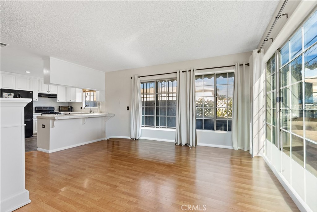 15539 Woodruff Avenue Avenue 9