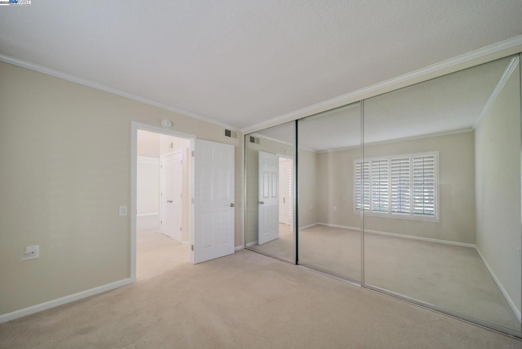 ROSSMOOR - Residential