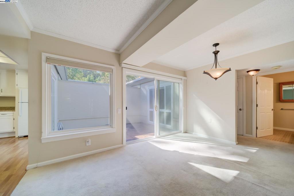 ROSSMOOR - Residential