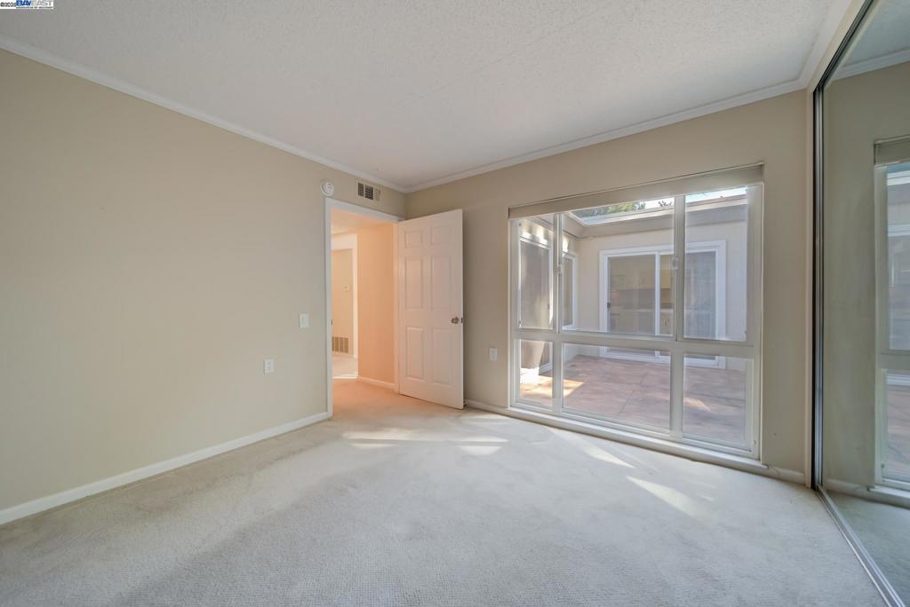 ROSSMOOR - Residential