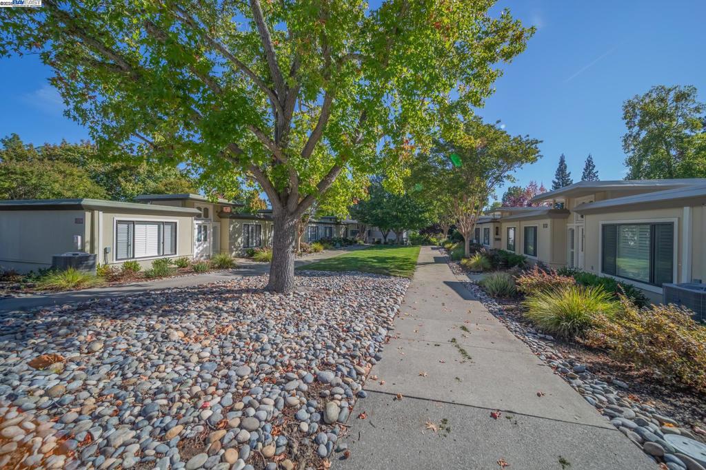 Calling All Investors and Savvy Flippers! Exceptional investment opportunity in the highly sought-after Rossmoor 55+ community. This Golden Gate model level-in unit offers 2 bedrooms, 1 bathroom, and 1,081 sq. ft. of living space—an ideal canvas for your next renovation project. Investor Highlights: • Strong resale potential after renovation • Add instant value with cosmetic updates - modernize the kitchen and bath, refresh flooring, and elevate with designer finishes Key Features: • Convenient parking just steps from the unit • Expansive living room and separate dining area • Two generously sized bedrooms • Private patio for outdoor enjoyment • In-unit washer and dryer for added convenience With the right vision and updates, this property can be transformed into a stylish and highly desirable home in one of Walnut Creek’s most vibrant active adult communities. Don’t miss your chance to invest in Rossmoor’s thriving market!