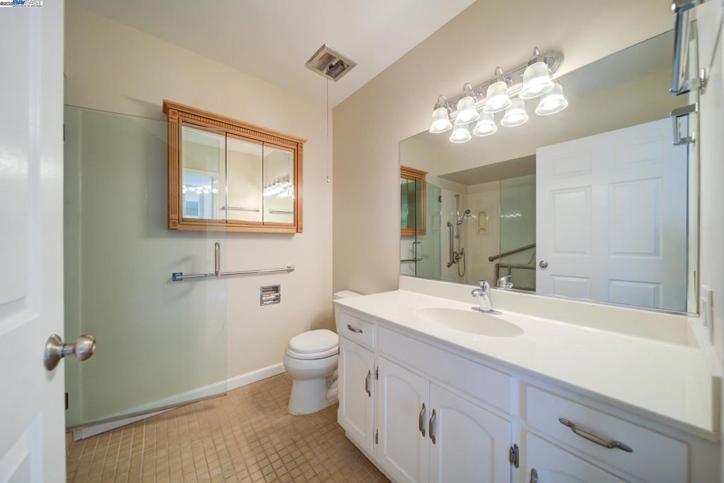 ROSSMOOR - Residential