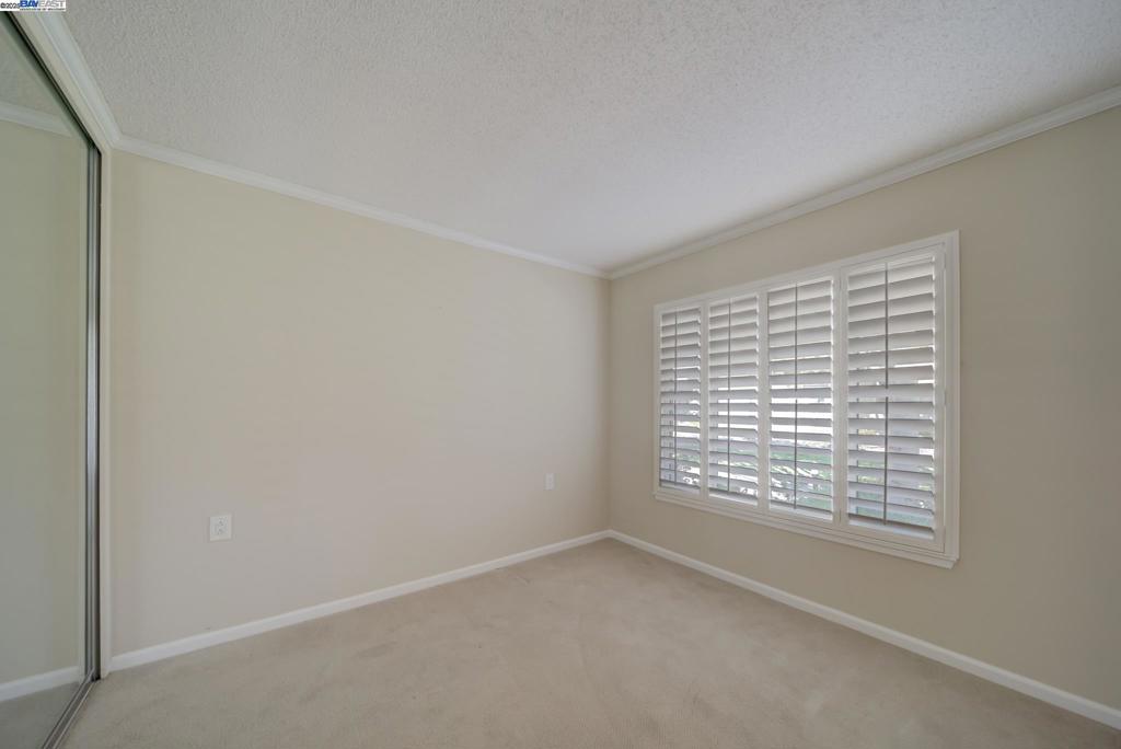 ROSSMOOR - Residential