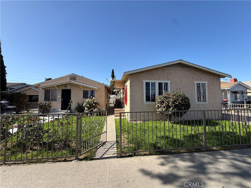 6245 State St, Huntington Park, CA 90255