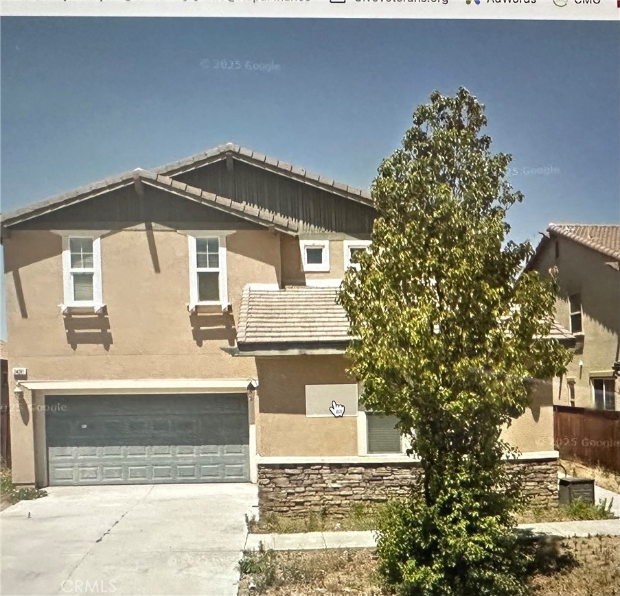 This single family residence is located in Springbrook Community.