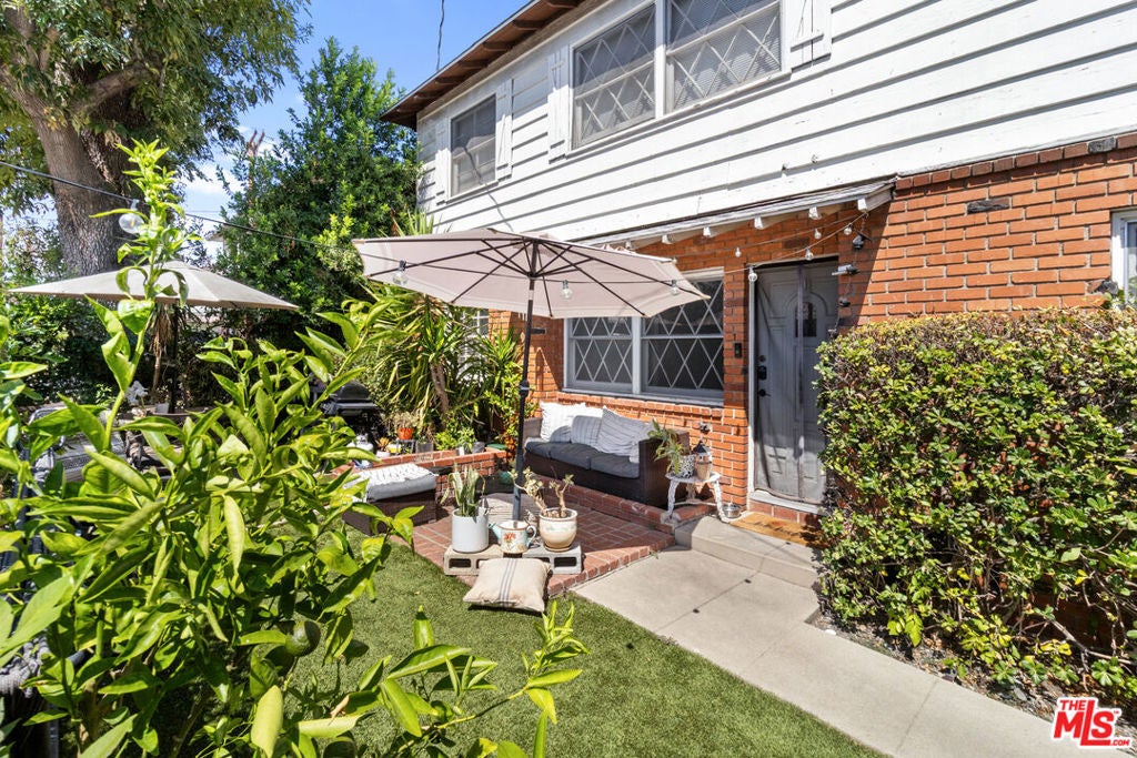 6254 Whitsett