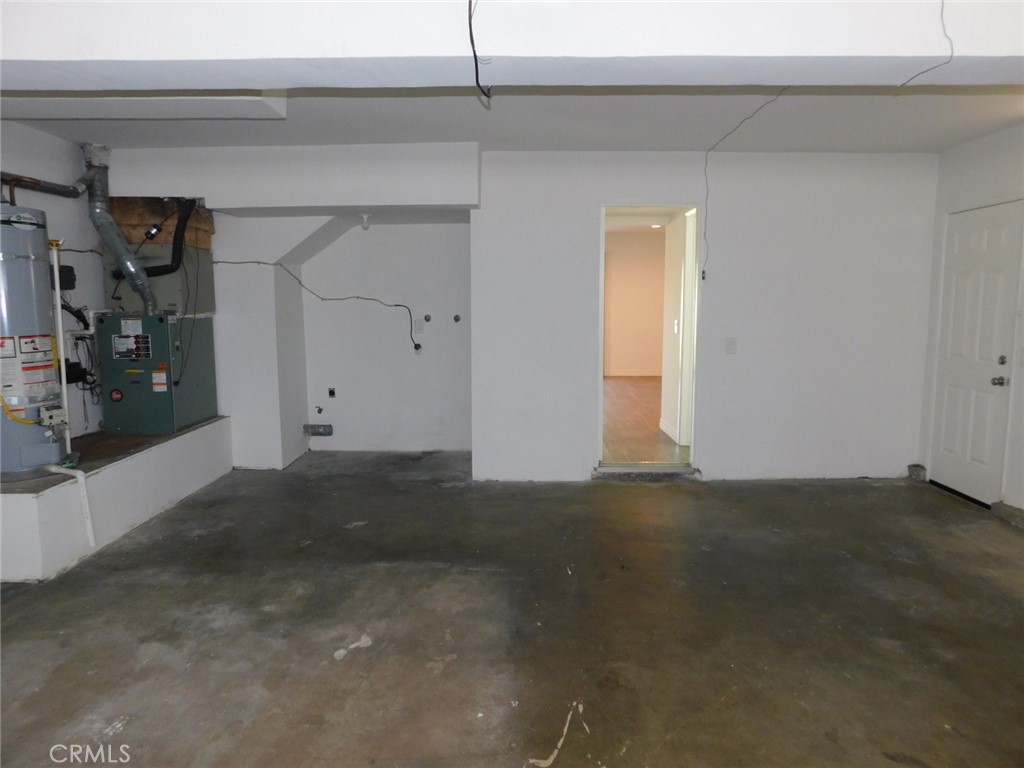 Park West Estates (PKWE) - Residential Lease