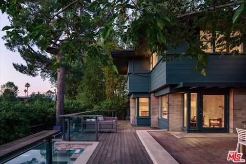 Photo of 3966 San Rafael Avenue, Los Angeles, CA 90065 (MLS # 26832819)