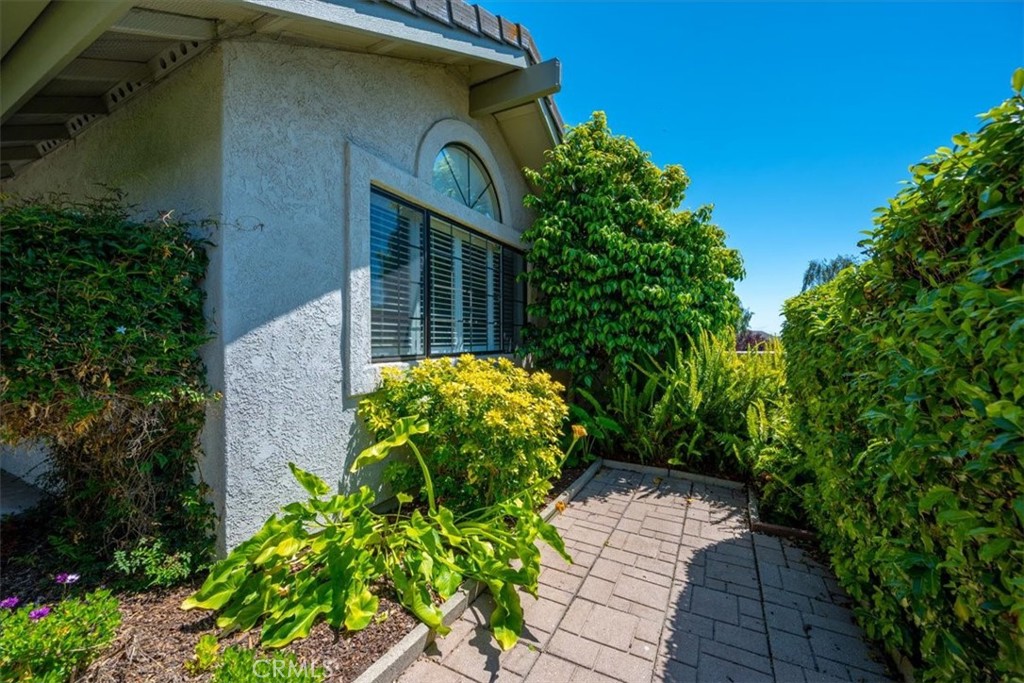 247 Oakwood Court
