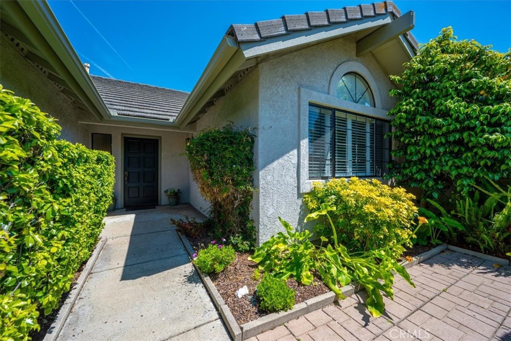 247 Oakwood Court