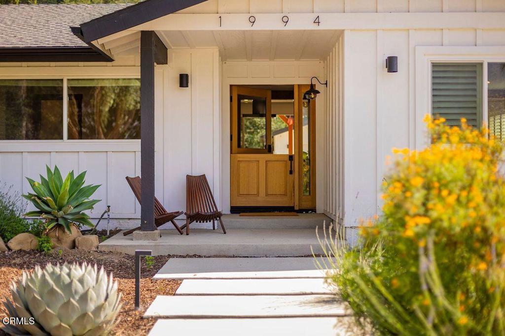 1994 E Ojai Avenue