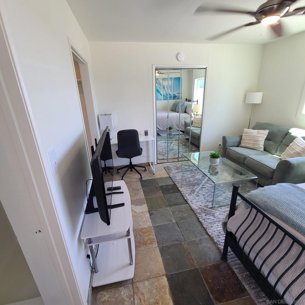 Del Mar - Residential Lease