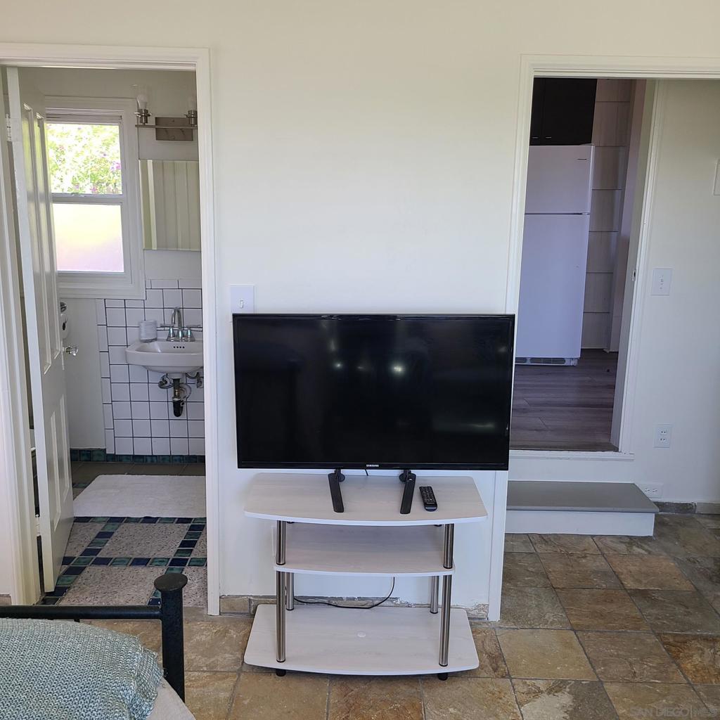 Del Mar - Residential Lease