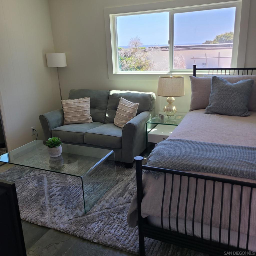 Del Mar - Residential Lease