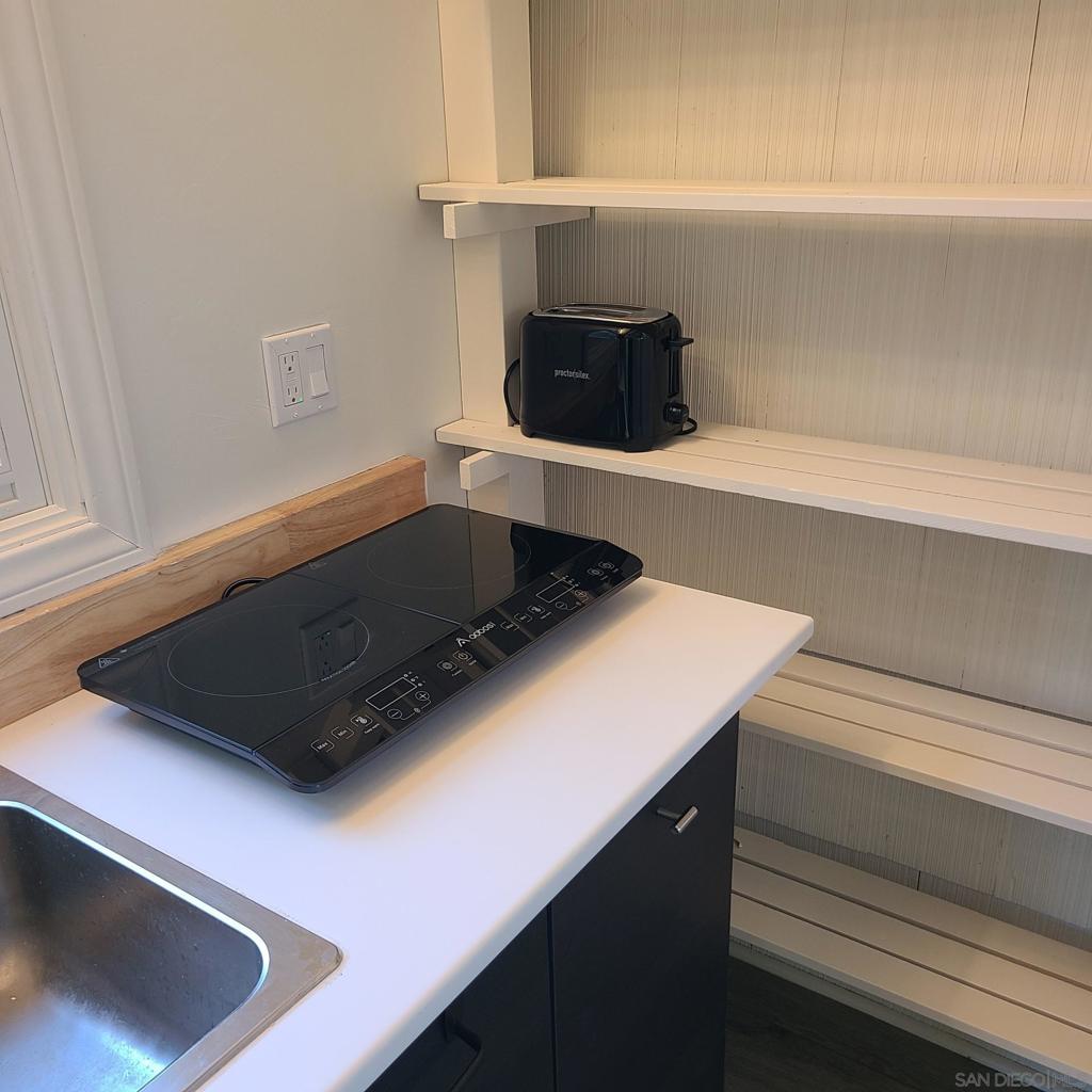 Del Mar - Residential Lease