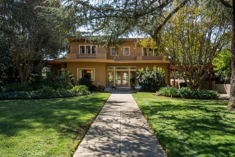 Photo of 418 E Jefferson AVE, Pomona, CA 91767 (MLS # CV26216256)