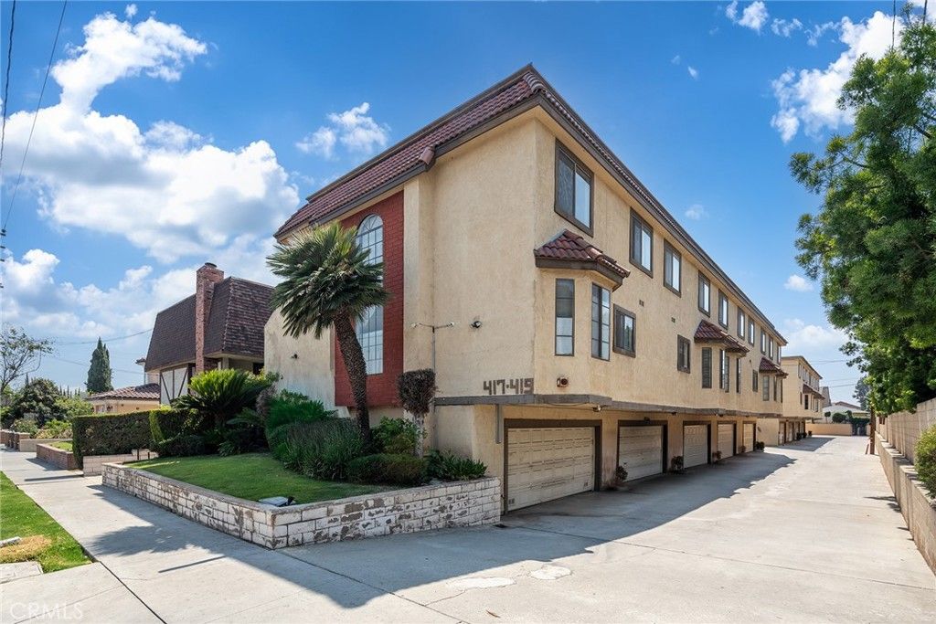 listing image 130725884241664930993
