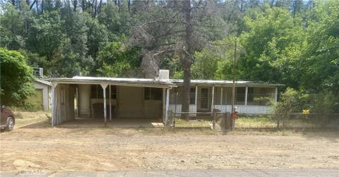 Photo of 1893 Kenyon Drive, Redding, CA 96001 (MLS # SN26120619)