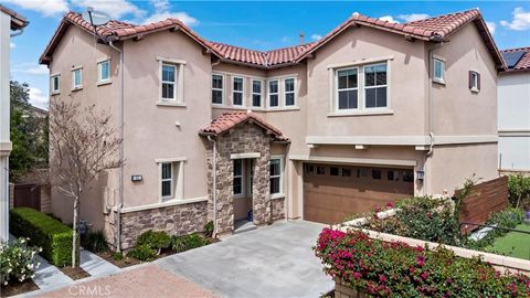 32 Torosa Lake Forest CA 92630