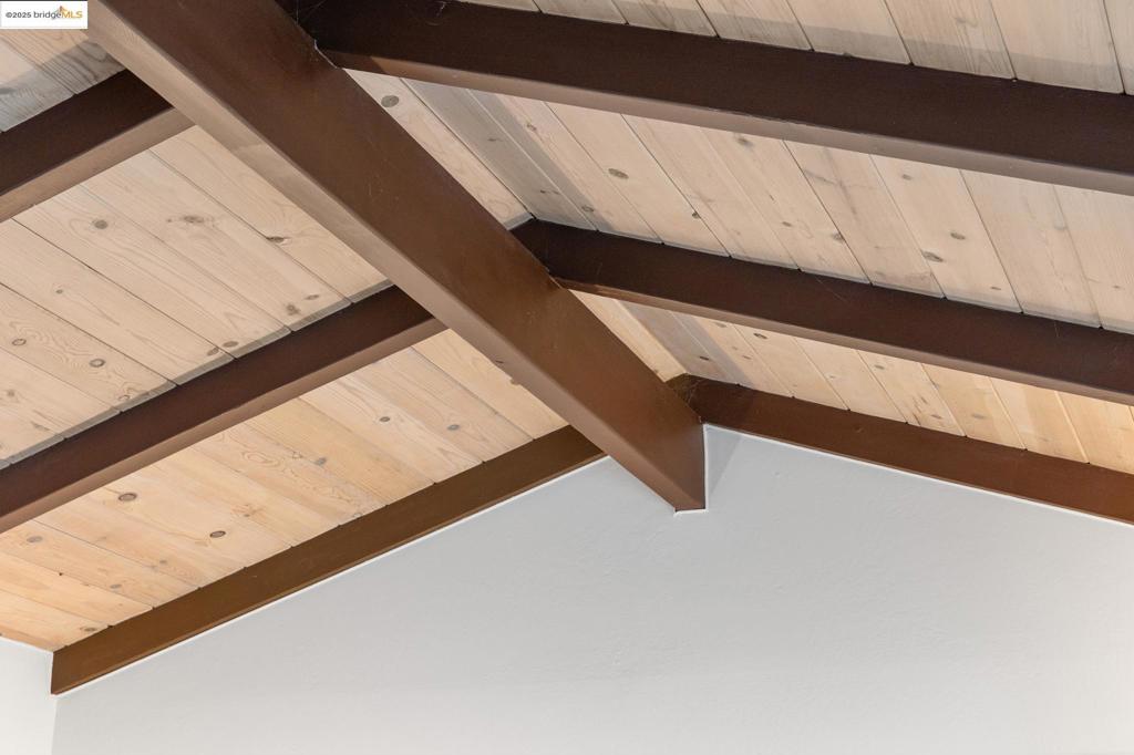 EL CERRITO HILLS - Residential