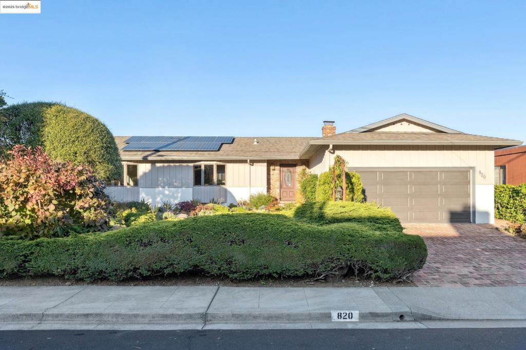 EL CERRITO HILLS - Residential