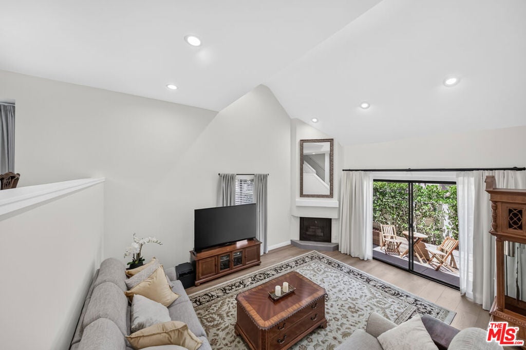Photo of 15173 Magnolia Boulevard #F, Los Angeles, CA 91403 (MLS # 26861147)