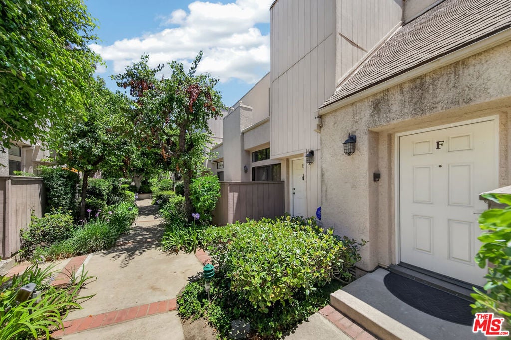 Photo of 15173 Magnolia Boulevard #F, Los Angeles, CA 91403 (MLS # 26861147)