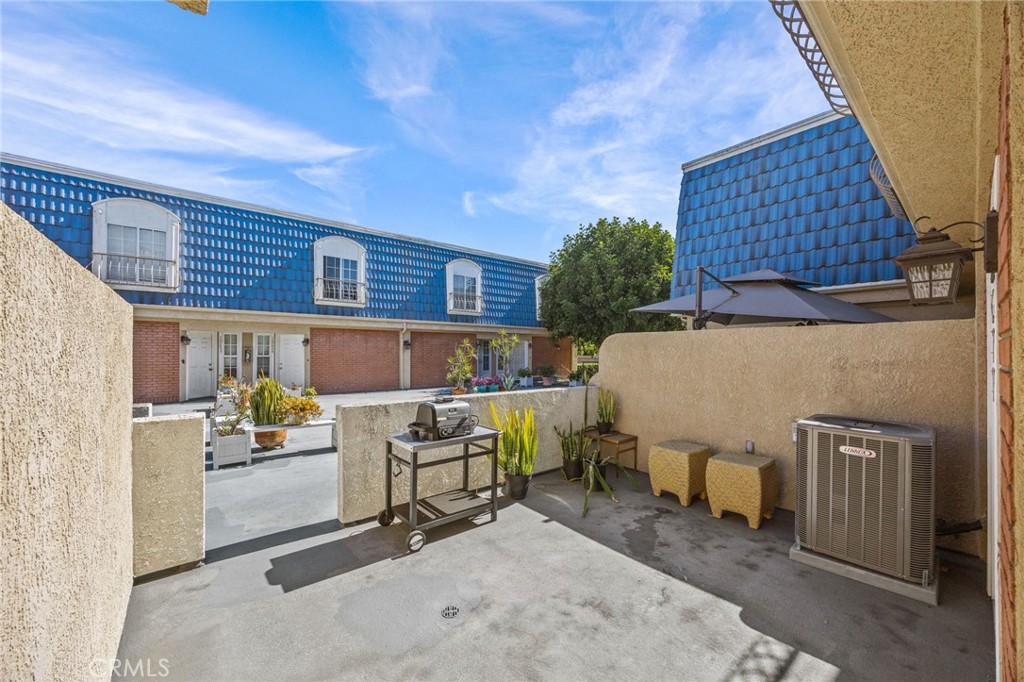 Calais Terrace - Residential