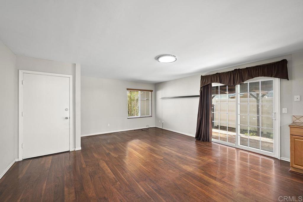 834 LA SENDA WAY