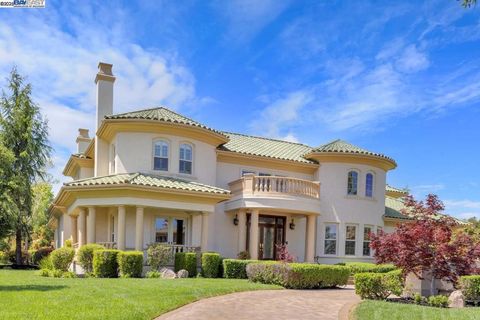 734 Donata Ct Pleasanton CA 94566