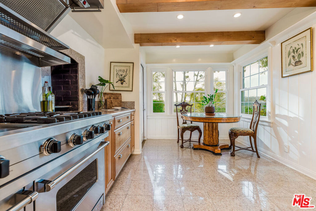 1237 Bel Air Road