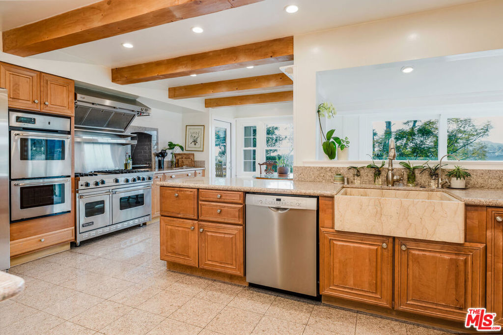 1237 Bel Air Road