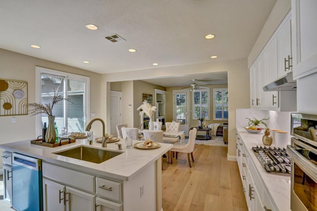 1788 Blakesley Drive
