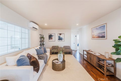 Photo of 15206 Condon Avenue, Lawndale, CA 90260 (MLS # SB26191846)